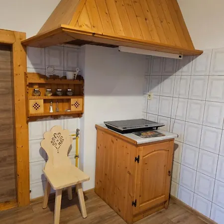 Osa Bogdanskiego 4 * 자코파네